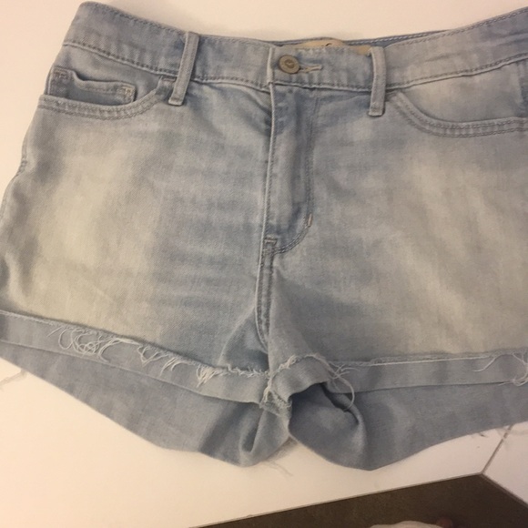 Hollister Frayed Jean Shorts - Picture 2 of 5